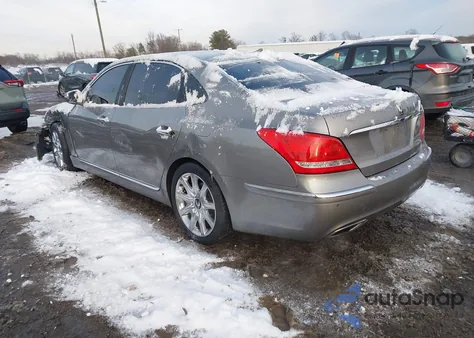 2012 Hyundai Equus Signature z USA, uszkodzony, nr VIN KMHGH4JH1CU046383